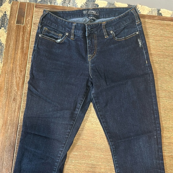 Silver Jeans - Picture 1 of 2